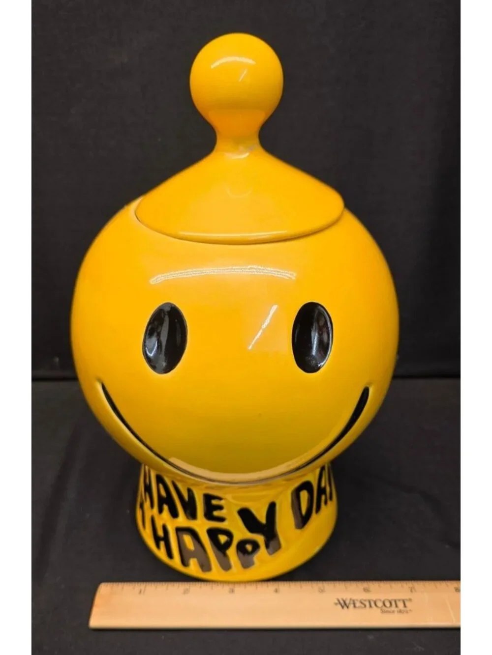 Vintage 1970s McCoy Pottery USA Smiley Face Cookie Jar 